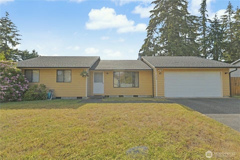 Photo of 623 Hawks Glen Drive SE, Olympia, WA 98513 (MLS # 2559189)