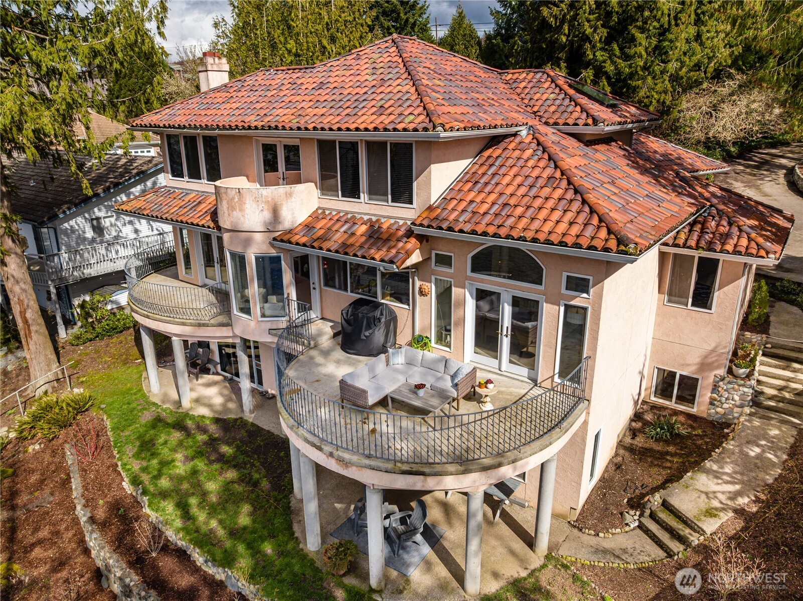 17714 Kingfisher Cove Lane