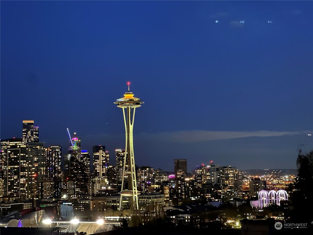 Photo of 100 Ward Street #203, Seattle, WA 98109 (MLS # 2061447)