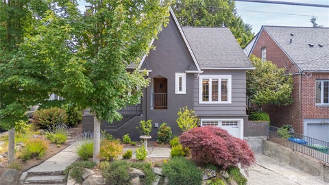 Photo of 521 NE 85th ST, Seattle, WA 98115 (MLS # 2550470)