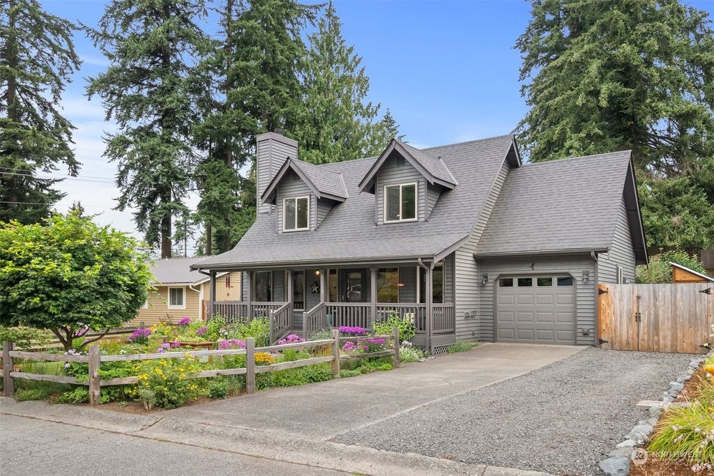 Photo of 5115 130th Place NE, Marysville, WA 98271 (MLS # 2323626)