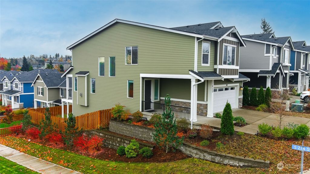 Photo of 27420 12th Place S, Des Moines, WA 98198 (MLS # 2311181)