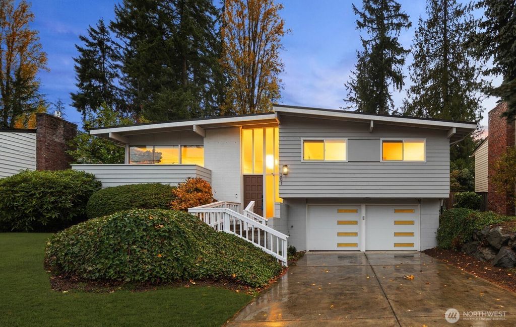 Photo of 201 165th Avenue NE, Bellevue, WA 98008 (MLS # 2459863)