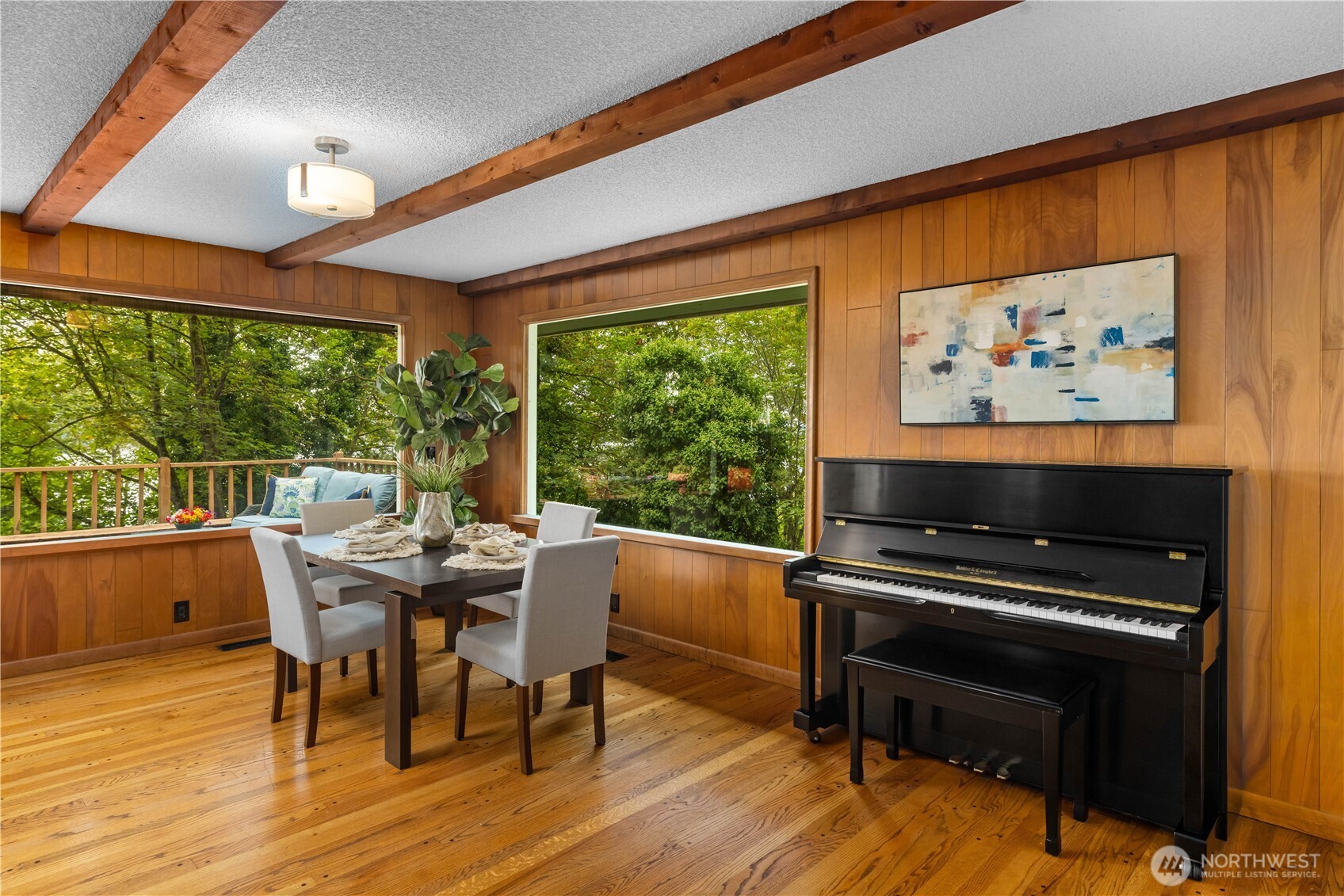 2008 E Lake Sammamish Parkway NE