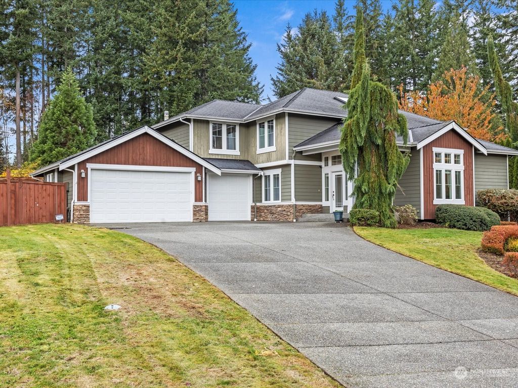 Photo of 10322 208th Avenue SE, Snohomish, WA 98290 (MLS # 2180422)