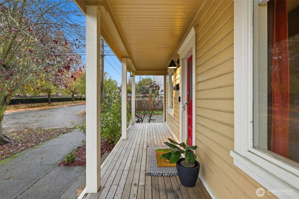 Photo of 1109 S 14th Street, Tacoma, WA 98405 (MLS # 2457261)