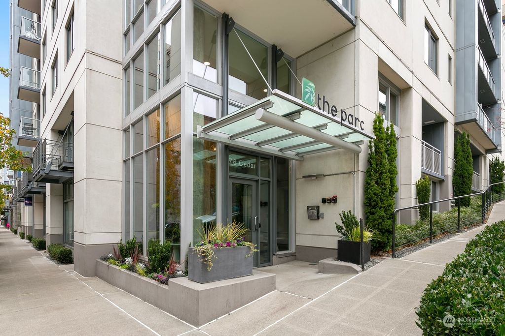 Photo of 76 Cedar Street #1007, Seattle, WA 98121 (MLS # 2311805)