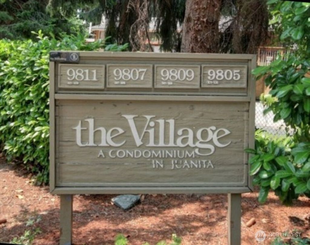 Photo of 9807 NE 124th Street #204, Kirkland, WA 98034 (MLS # 2461560)