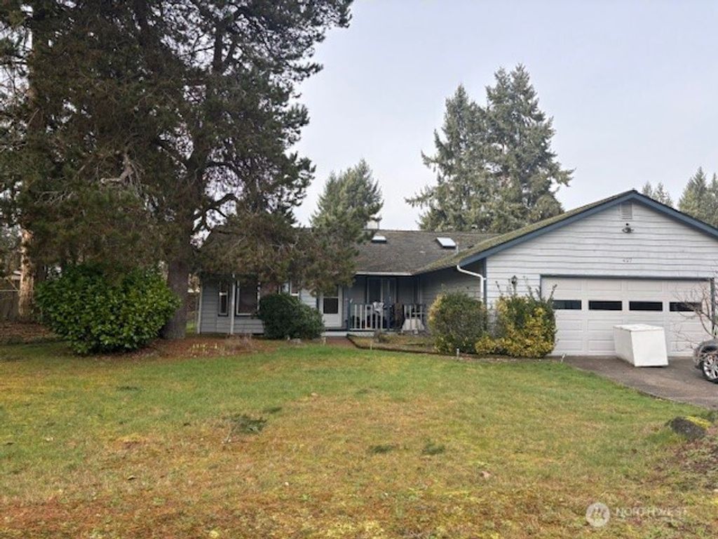 Photo of 427 Sawmill Court SE, Olympia, WA 98513 (MLS # 2472802)