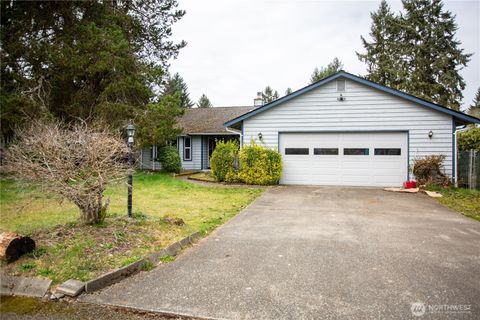 Photo of 427 Sawmill Court SE, Olympia, WA 98513 (MLS # 2472802)