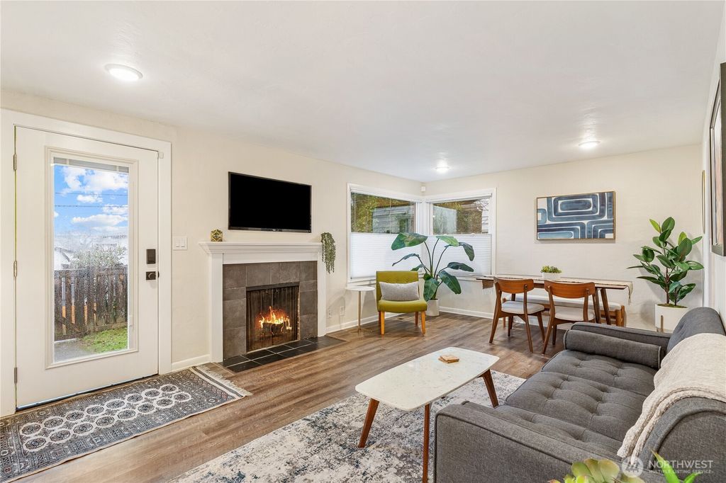 Photo of 9018 14th Avenue SW, Seattle, WA 98106 (MLS # 2458442)