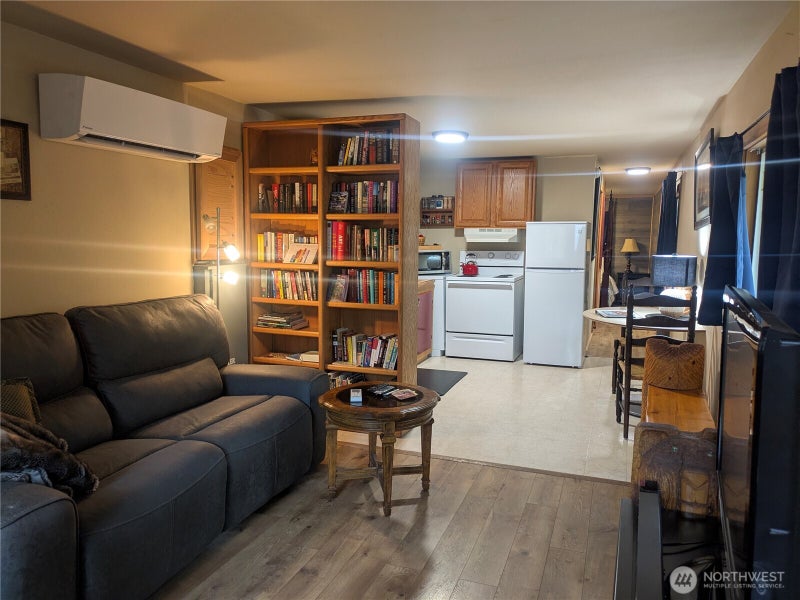 60099 State Route 20