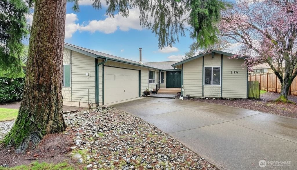 Photo of 21834 SE 265th Way, Maple Valley, WA 98038 (MLS # 2496981)