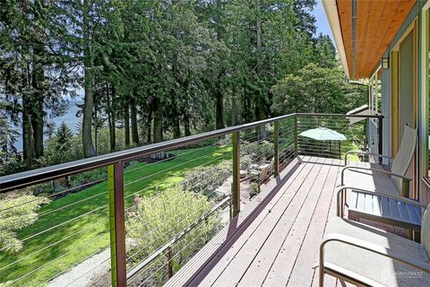 A home in Camano Island