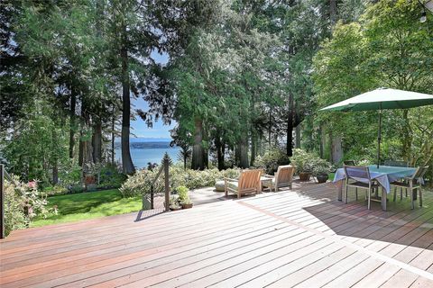 A home in Camano Island