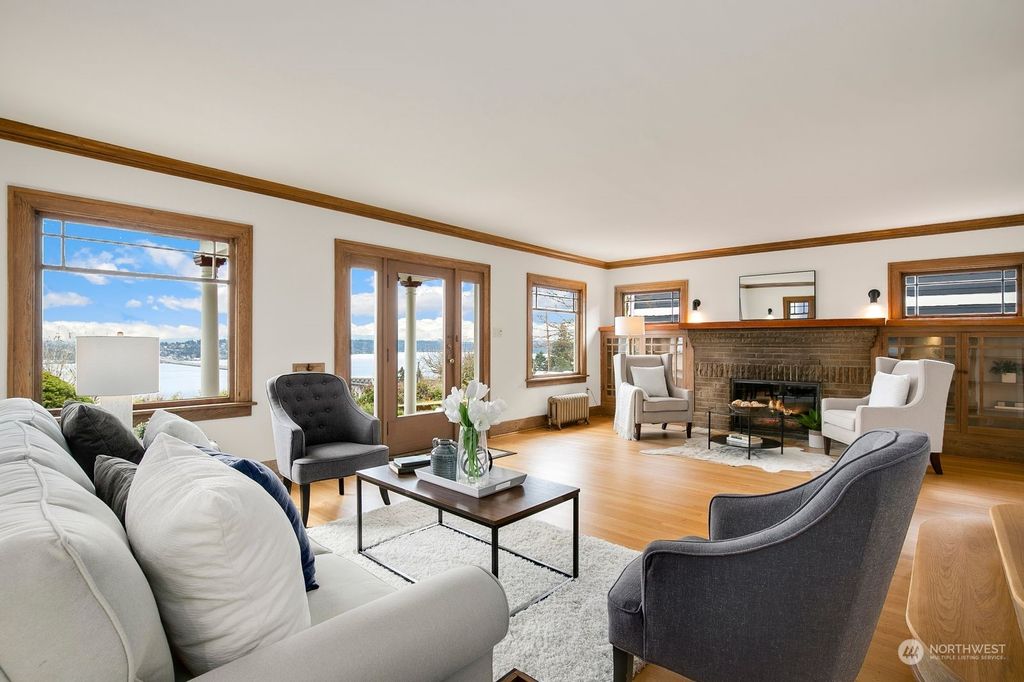 Photo of 807 30th Avenue S, Seattle, WA 98144 (MLS # 2042383)