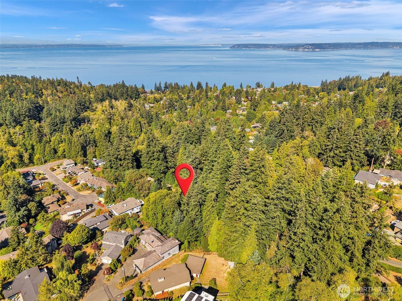 7414 Soundview Drive