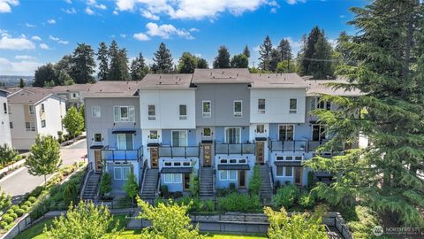 14528 35th Avenue NE Lake Forest Park WA 98155