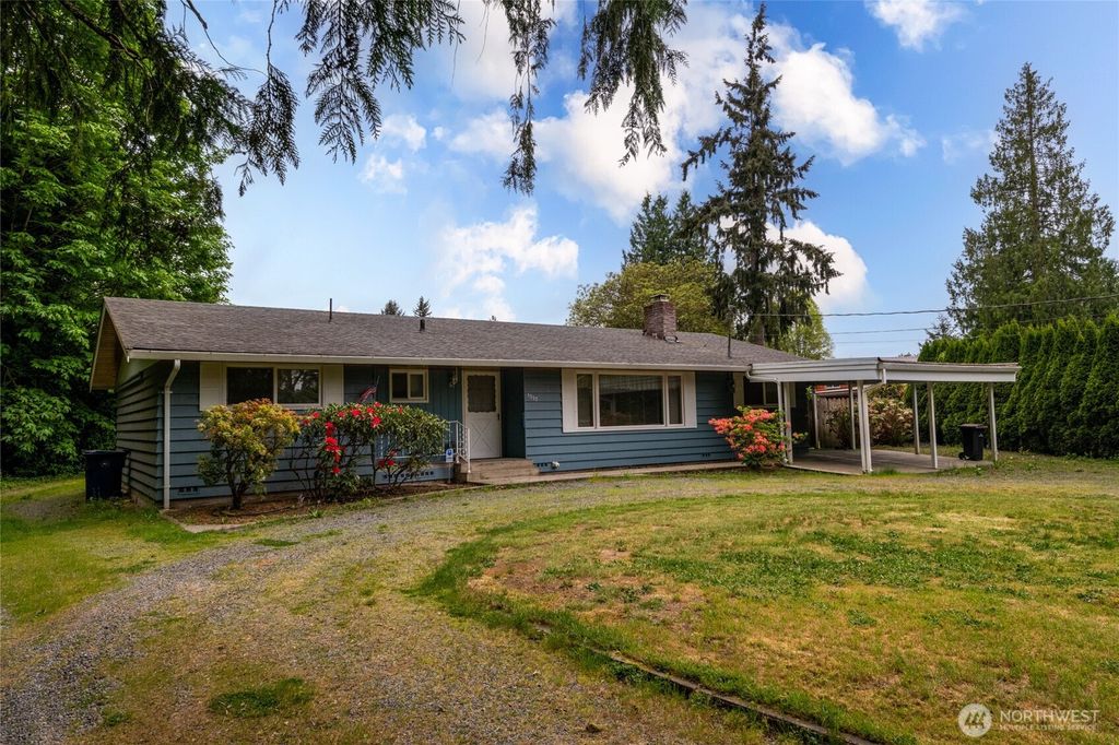 Photo of 5330 77th Place NE, Marysville, WA 98270 (MLS # 2521448)
