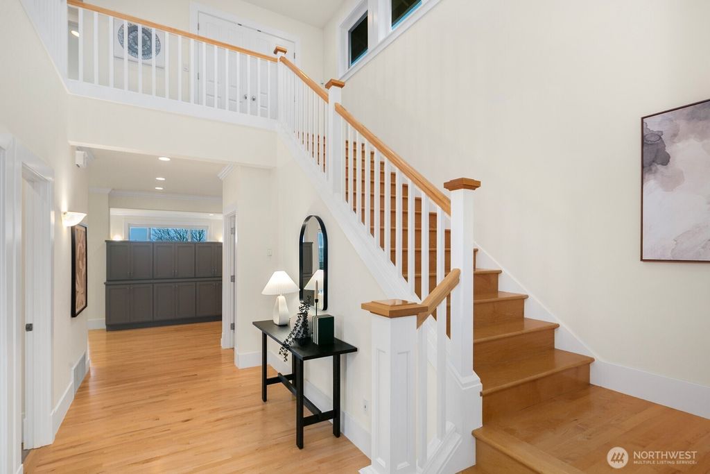 Photo of 2901 28th Avenue W, Seattle, WA 98199 (MLS # 2465620)