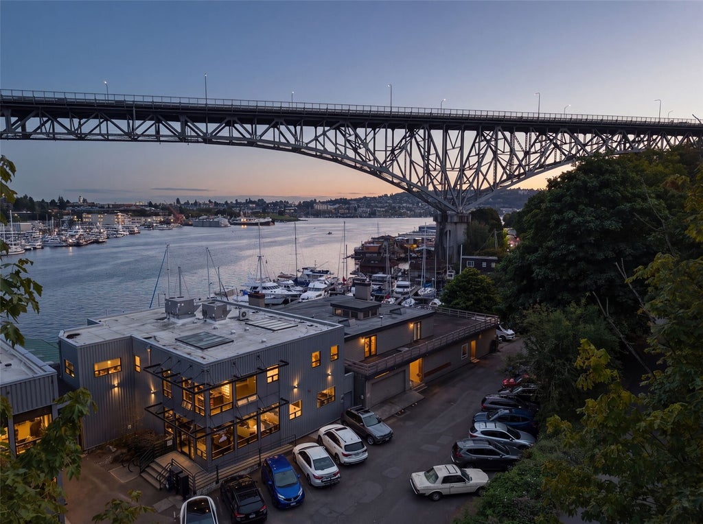 Photo of 2900 Westlake Avenue N, Seattle, WA 98109 (MLS # 2584180)