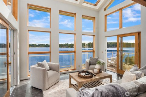 2210 E Mason Lake Drive W Grapeview WA 98546