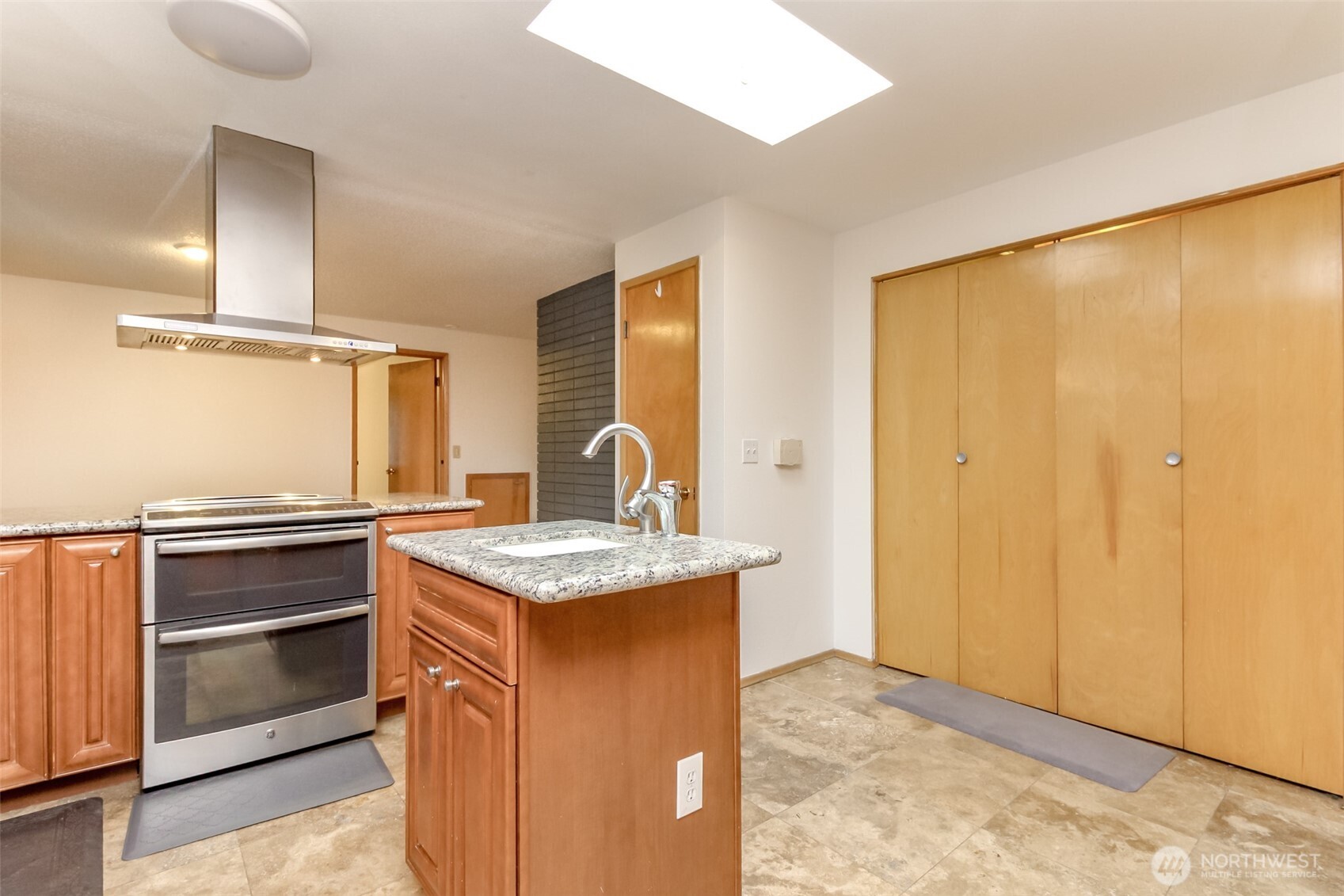 11402 94th Ave Ct SW