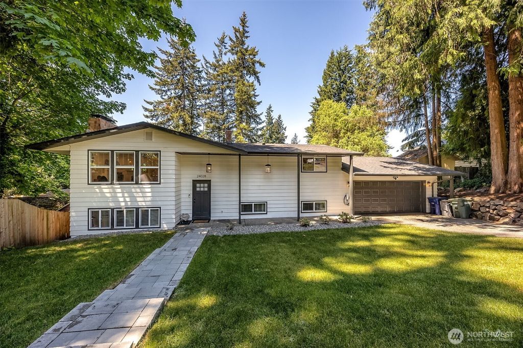 Photo of 24028 6th Place W, Bothell, WA 98021 (MLS # 2386730)