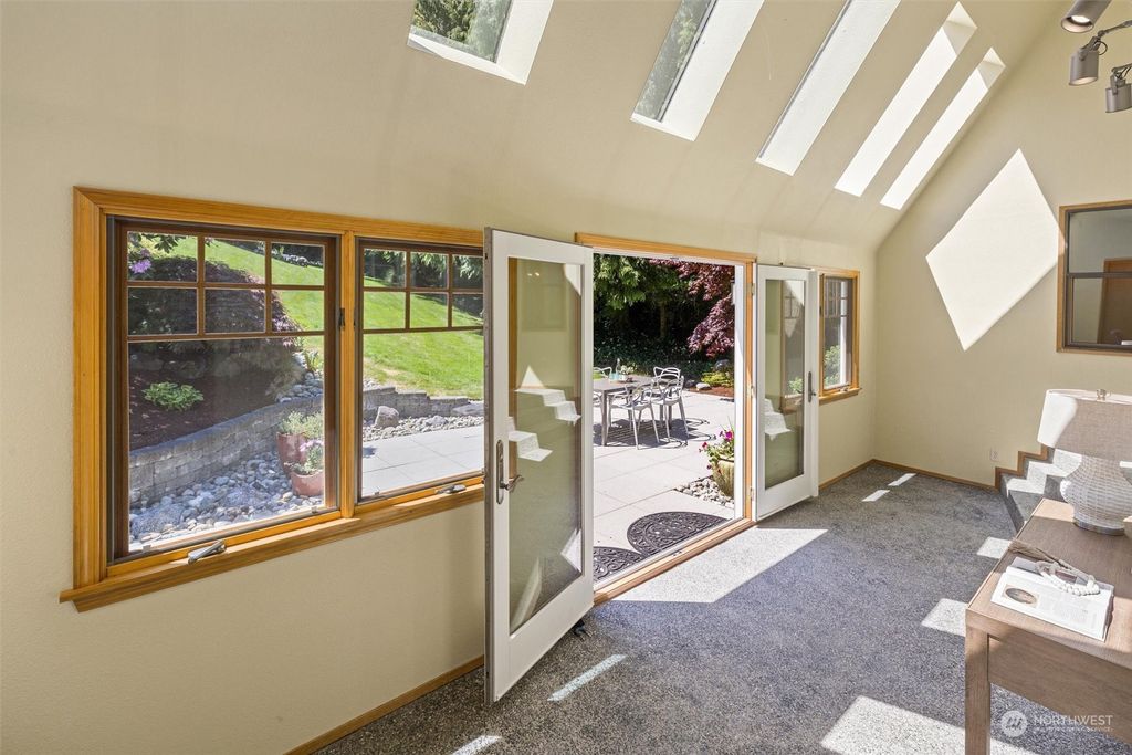Photo of 11925 Maplewood Avenue, Edmonds, WA 98026 (MLS # 2062744)