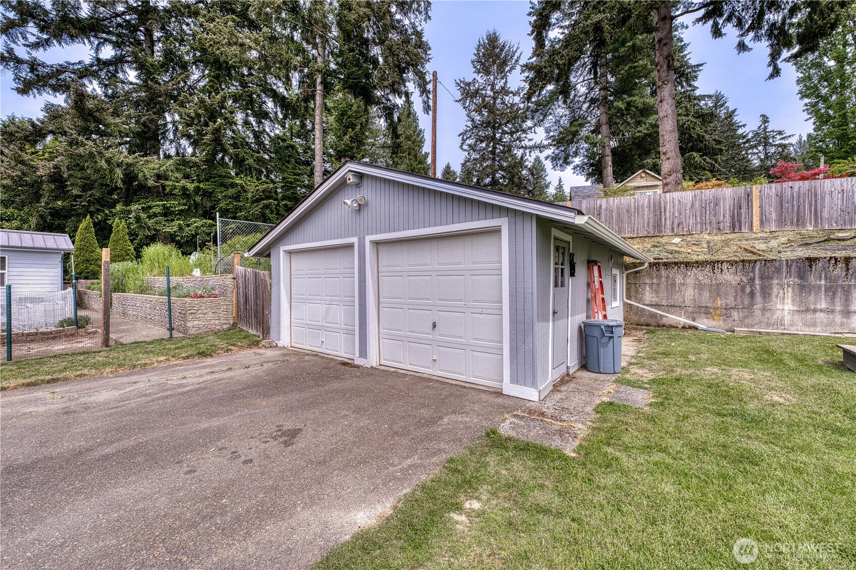 3822 Petersville Road NE