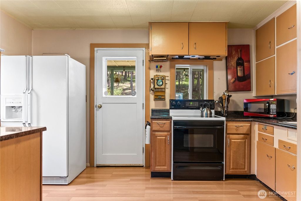 Photo of 30 Howerton Road, Twisp, WA 98856 (MLS # 2513877)