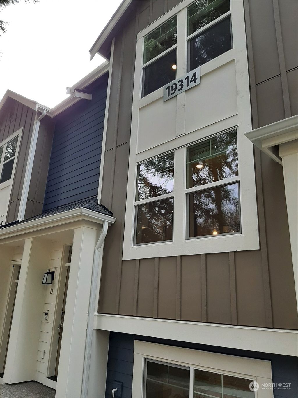 Photo of 19314 121st Place NE #D, Bothell, WA 98011 (MLS # 2210609)
