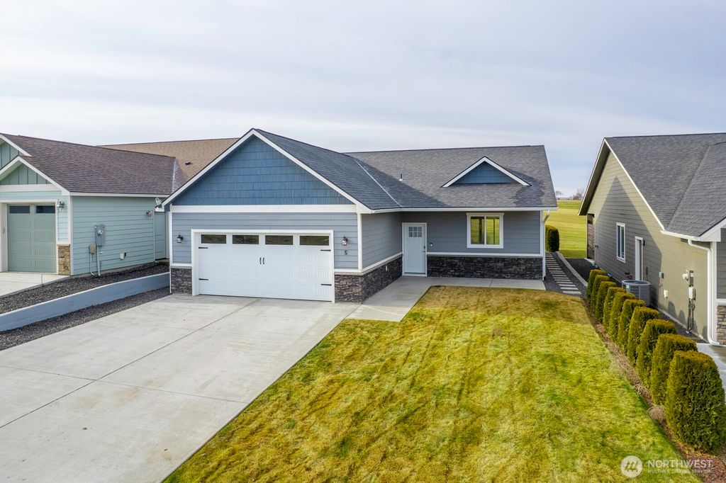 Photo of 6549 HWY 262 E #5, Othello, WA 99344 (MLS # 2475674)