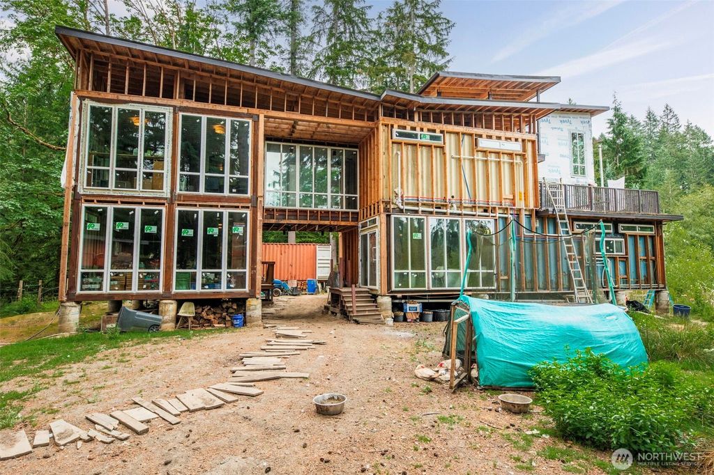 Photo of 24320 119th Avenue SE, Woodinville, WA 98077 (MLS # 2464942)