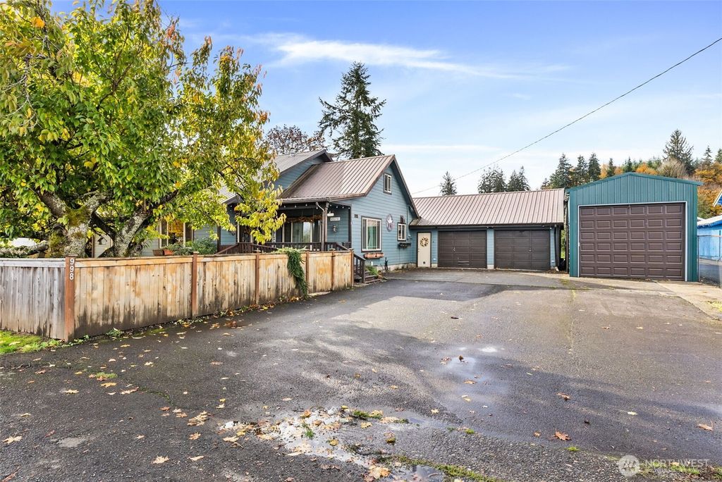 Photo of 998 State Route 6, Raymond, WA 98577 (MLS # 2448986)