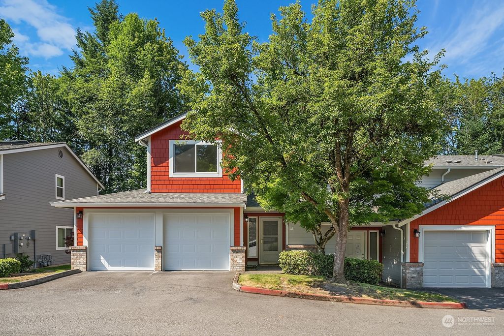 Photo of 23123 15th Avenue SE #I1, Bothell, WA 98021 (MLS # 2132654)