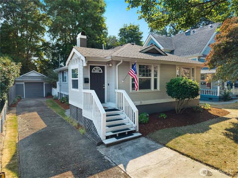 Photo of 1612 Capitol Way S, Olympia, WA 98501 (MLS # 2574336)