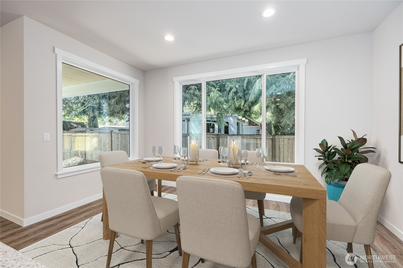 5053 NW Cedarside Loop