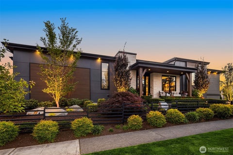 Photo of 1223 2nd Street, Kirkland, WA 98033 (MLS # 2557783)