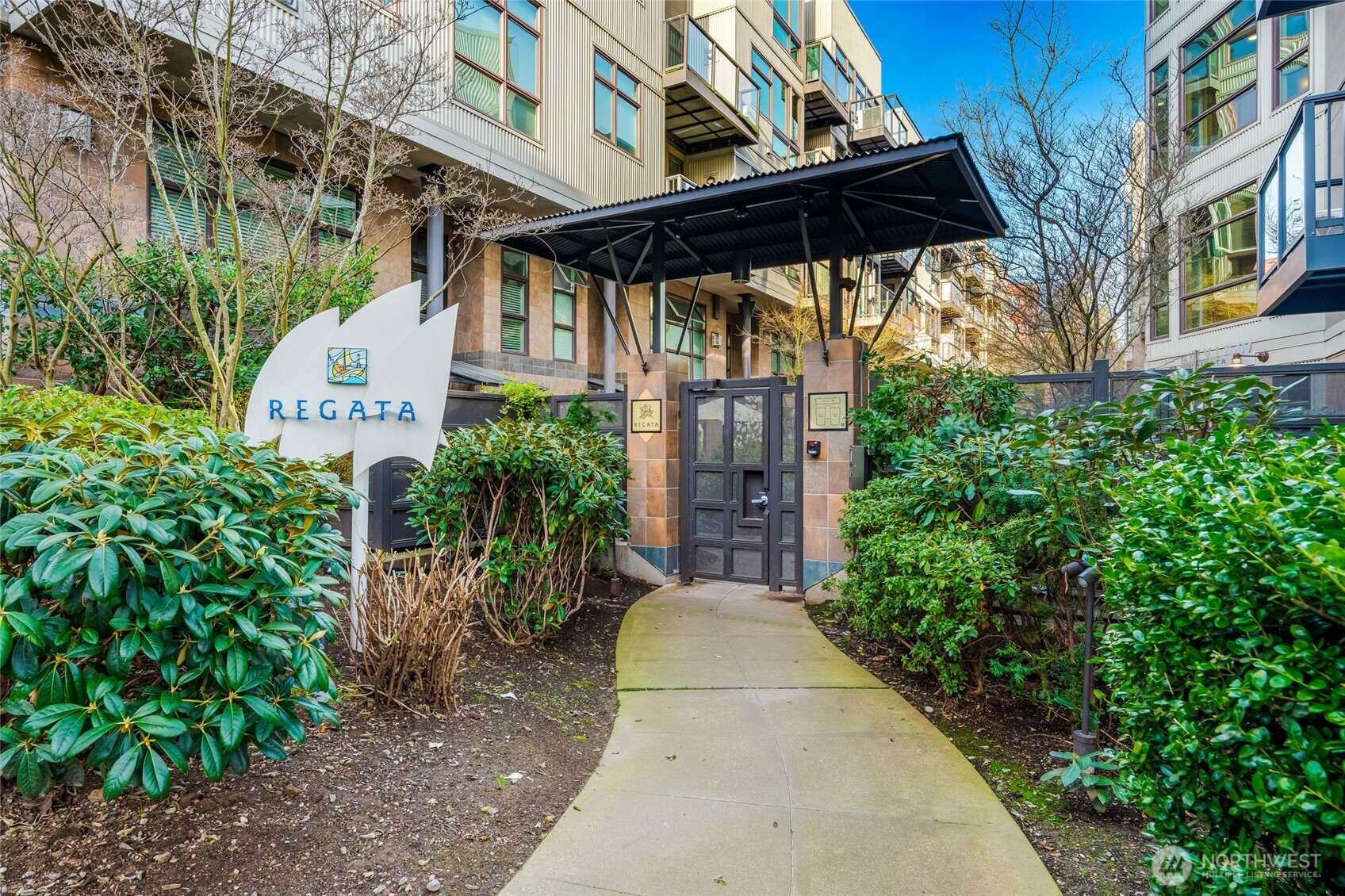 1700 N Northlake Way 310