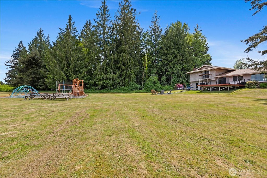 Photo of 9320 96th Street NE, Arlington, WA 98223 (MLS # 2374380)