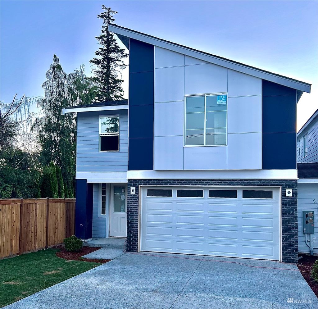 Photo of 20412 Damson Road #A, Lynnwood, WA 98036 (MLS # 1985276)