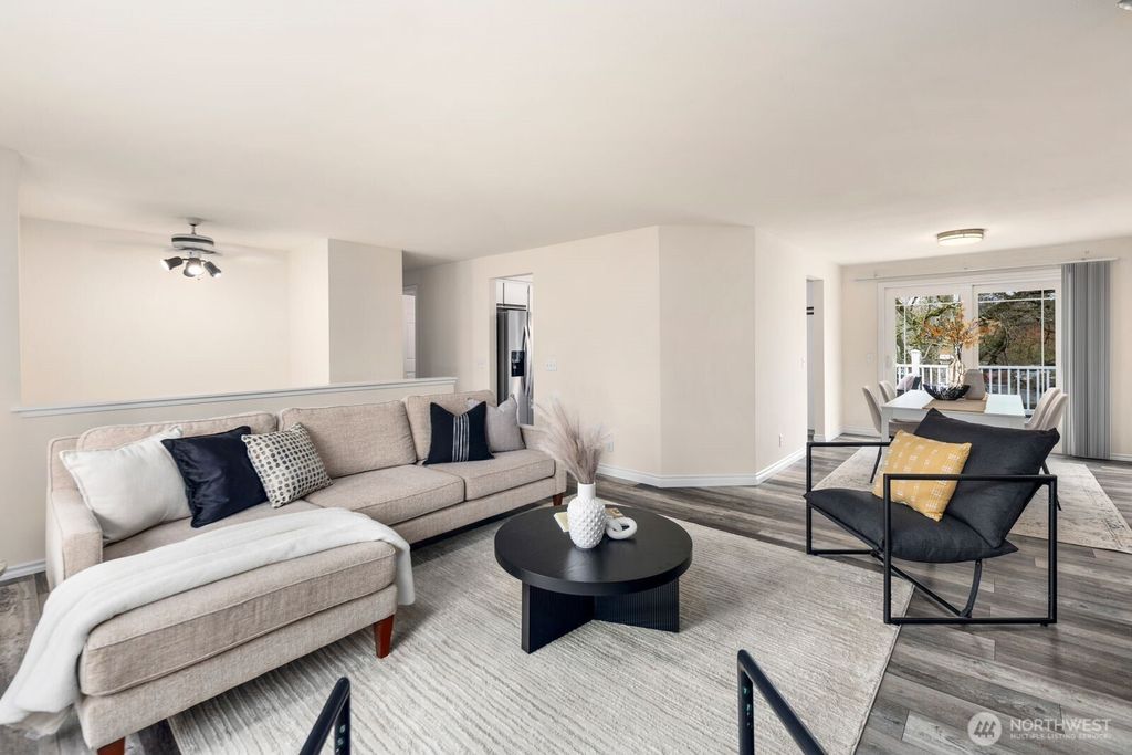 Photo of 12915 SE 164th Street, Renton, WA 98058 (MLS # 2493977)