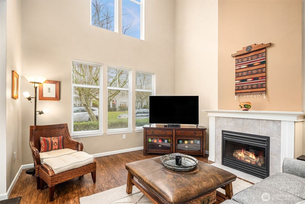 Photo of 327 226th Lane NE #157, Sammamish, WA 98074 (MLS # 2331921)