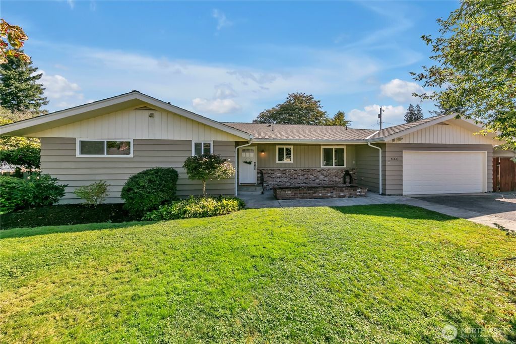 Photo of 4260 333rd Avenue SE, Fall City, WA 98024 (MLS # 2438231)