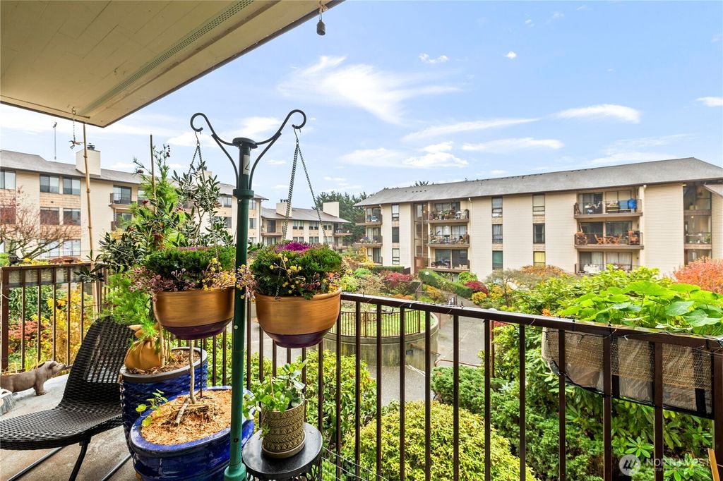 Photo of 13229 Linden Avenue N #B306, Seattle, WA 98133 (MLS # 2502365)