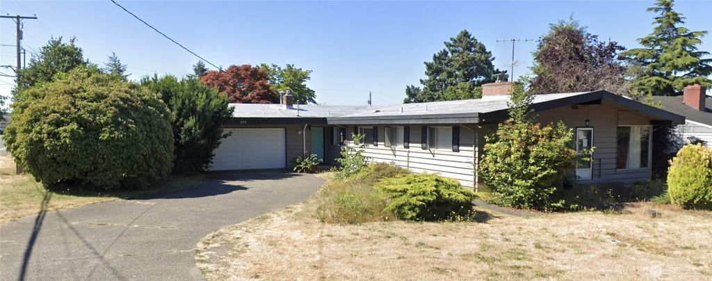 Photo of 819 N 30th Street, Renton, WA 98056 (MLS # 2489669)