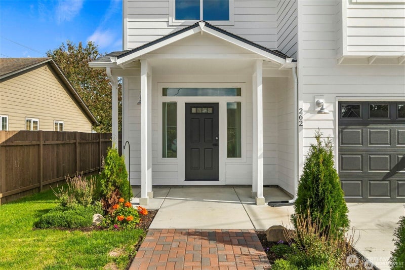 262 N Olympia Street