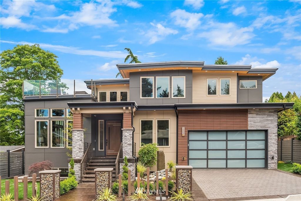 Photo of 1926 4th Place, Kirkland, WA 98033 (MLS # 1847476)