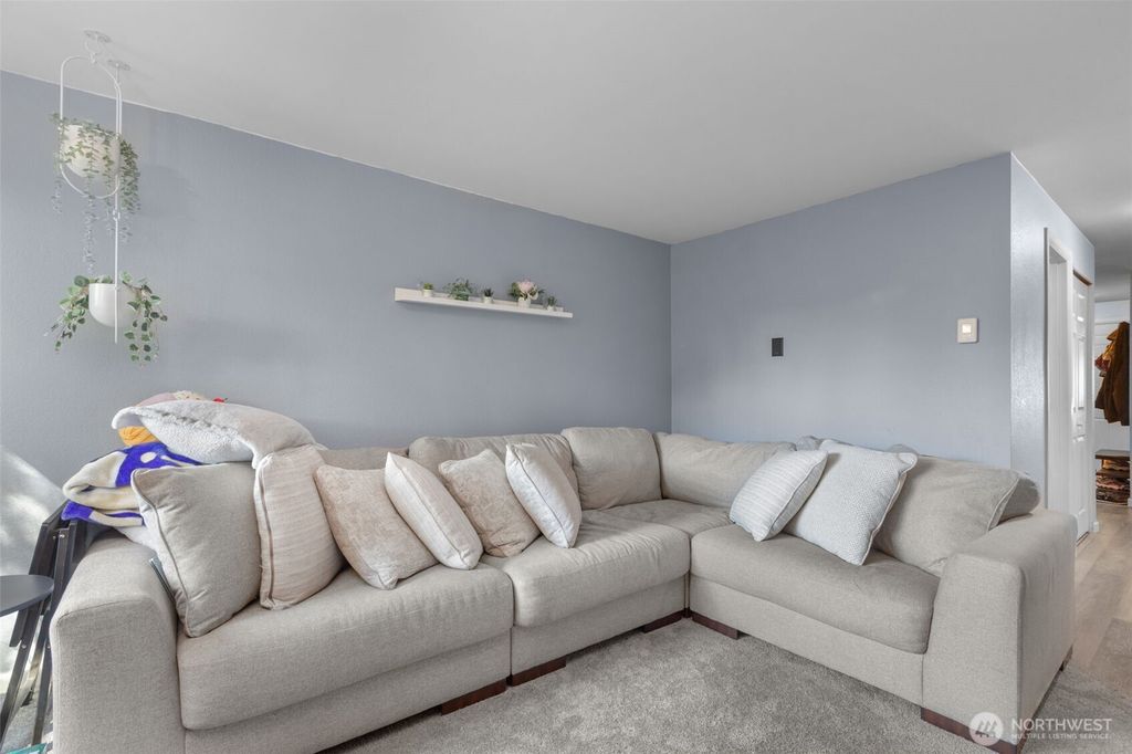 Photo of 1227 S 238th Lane #801, Des Moines, WA 98198 (MLS # 2431338)